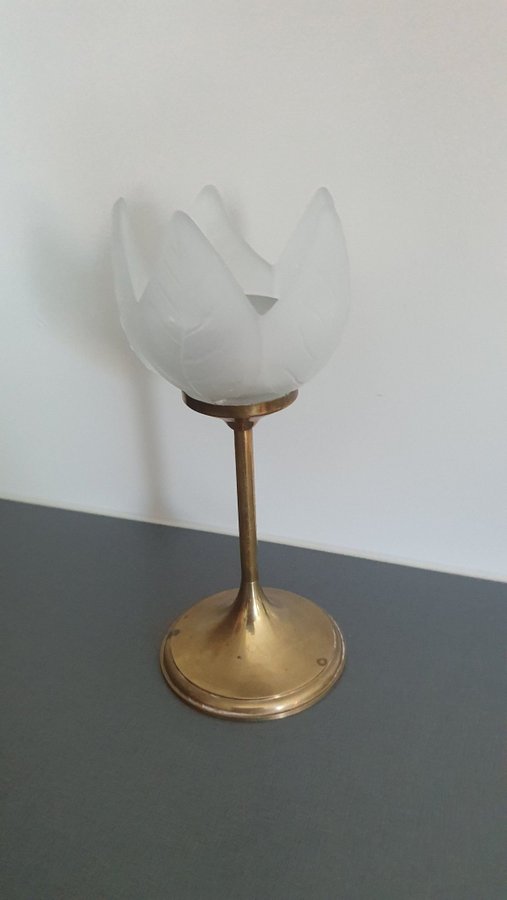 Vintage retro ljusstake tulpan glas mässingsfot blomma