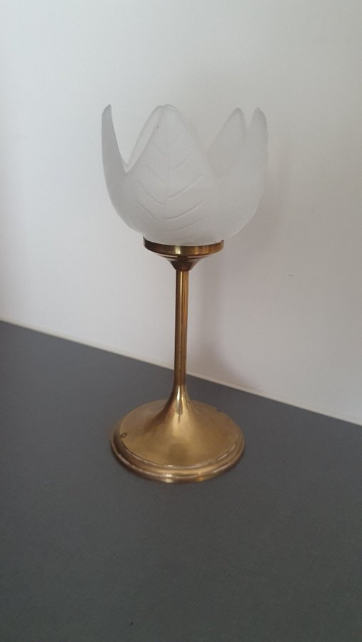 Vintage retro ljusstake tulpan glas mässingsfot blomma