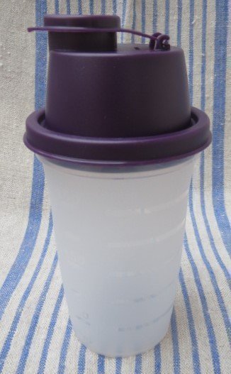 Tupperware Mini Snabbshaker 3 dl inplastad