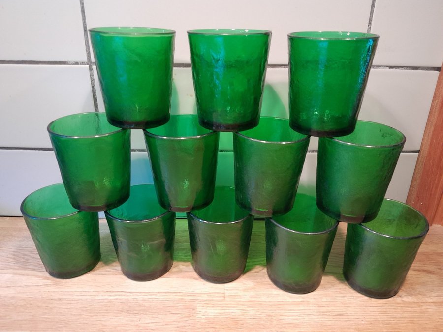 12 gröna glas dricksglas selterglas SIERRA från ARCOROC FRANCE grönt retro