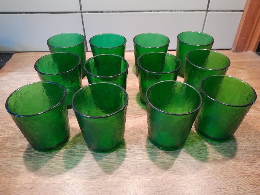 12 gröna glas dricksglas selterglas SIERRA från ARCOROC FRANCE grönt retro