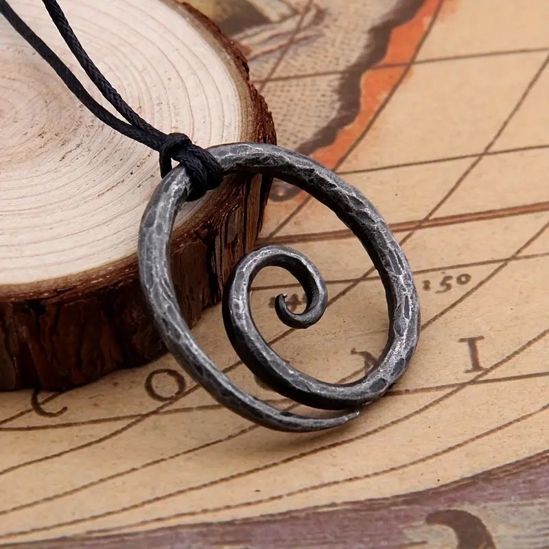 Halsband | Eternal spiral | Viking | Keltisk | Gotiskt | Handgjord