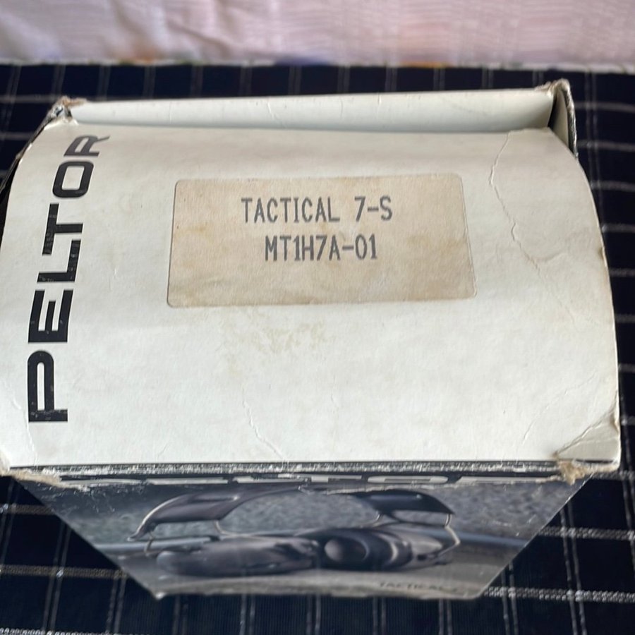 PELTOR Tactical 7 hörselskydd