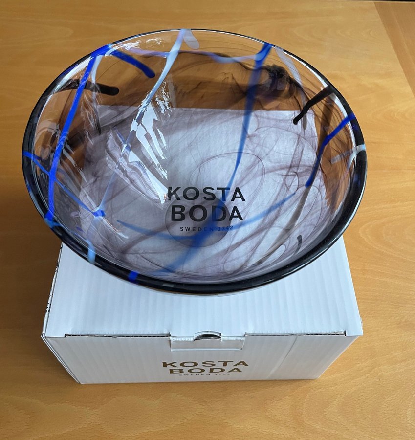 Costa Boda skål svart 23 cm