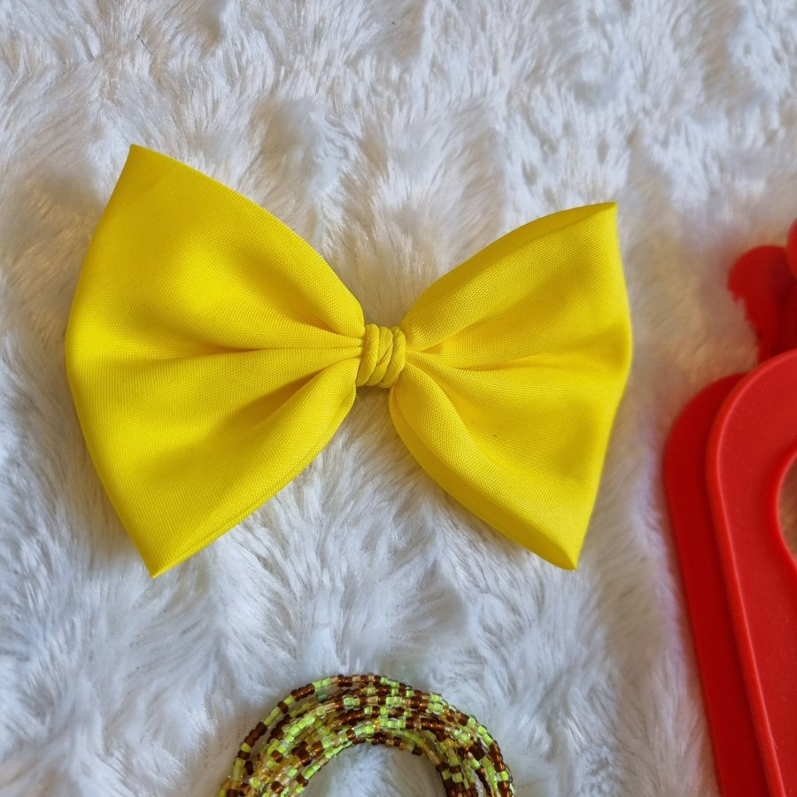 Yellow Hairclip Beads and Bag