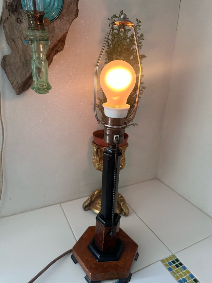Bordslampa/ fönsterlampa/ trä/ porslin/ tyg/ lampa/ DRGM/ made in Germany