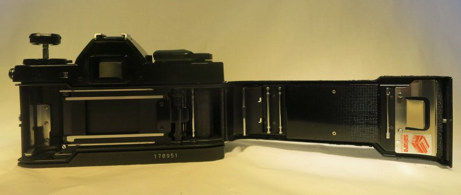 Konica FC-1 35 mm spegelreflex kamera med motor och filter