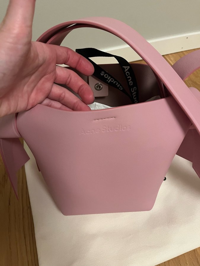 Acne studios Musubi mini pink