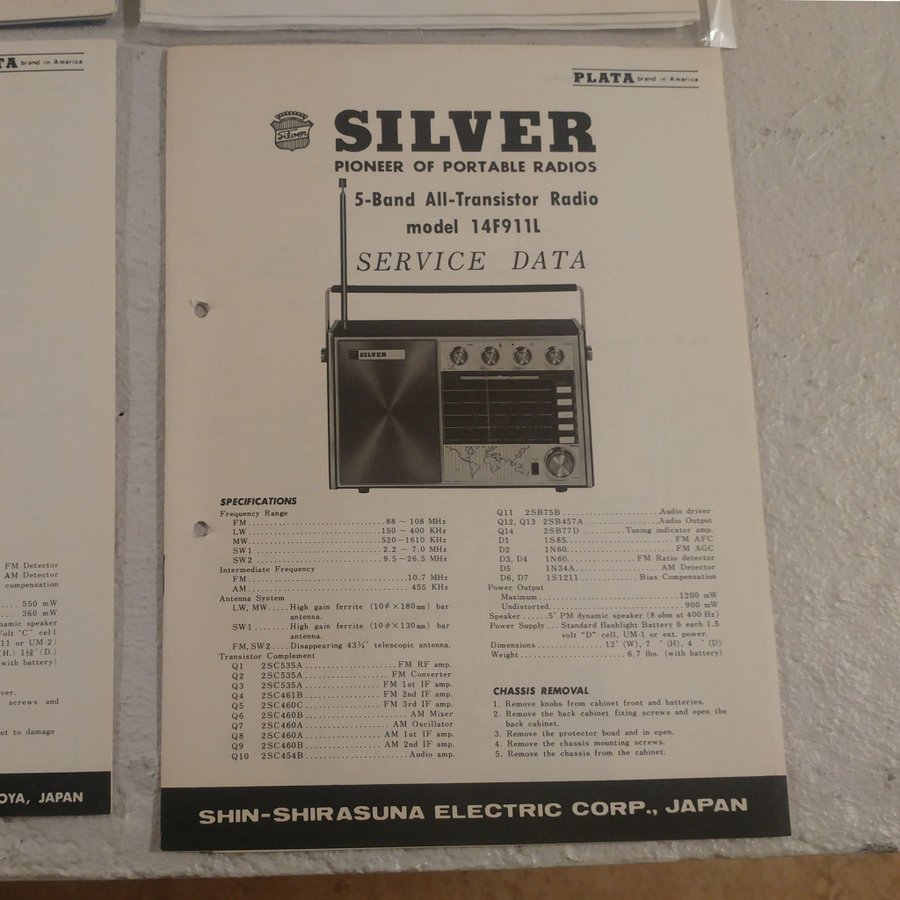 Serviceblad för transistor-radio Silver och andra