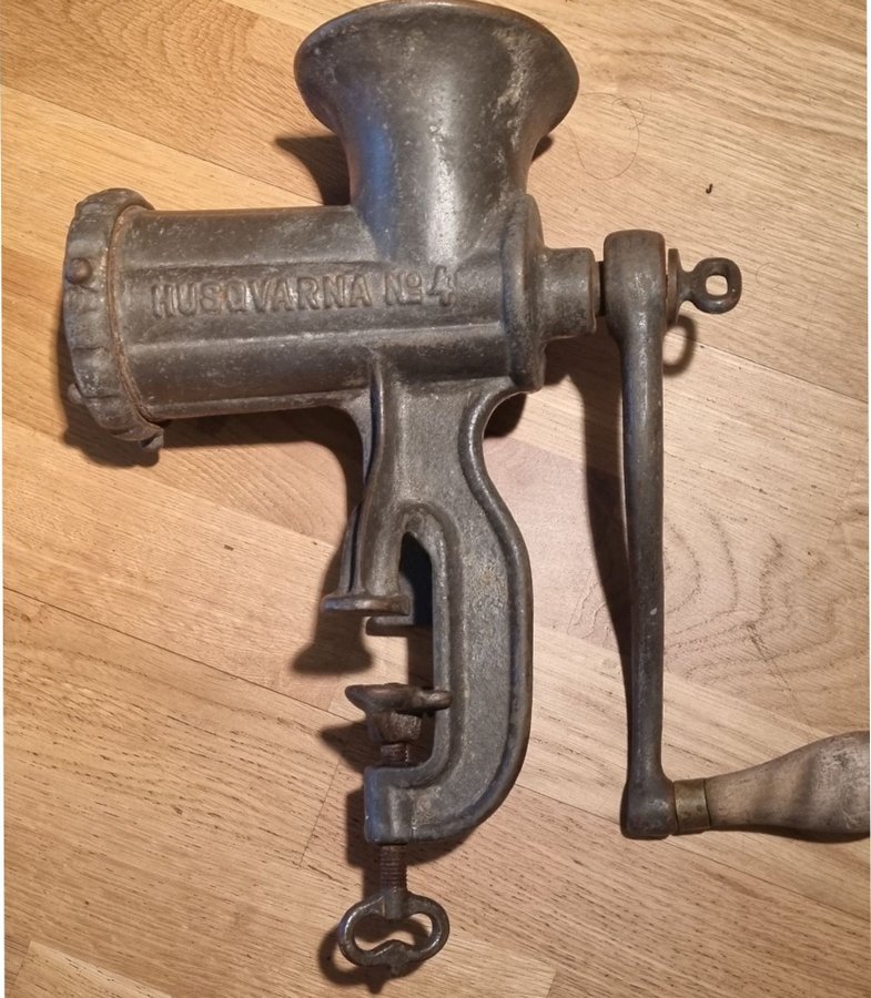 Vintage Husqvarna nr 4 köttkvarn