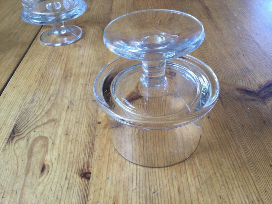 Tre glas ev Erik Hennix Johansfors glasbruk Champagneglas/ dessertglas 1970-tal