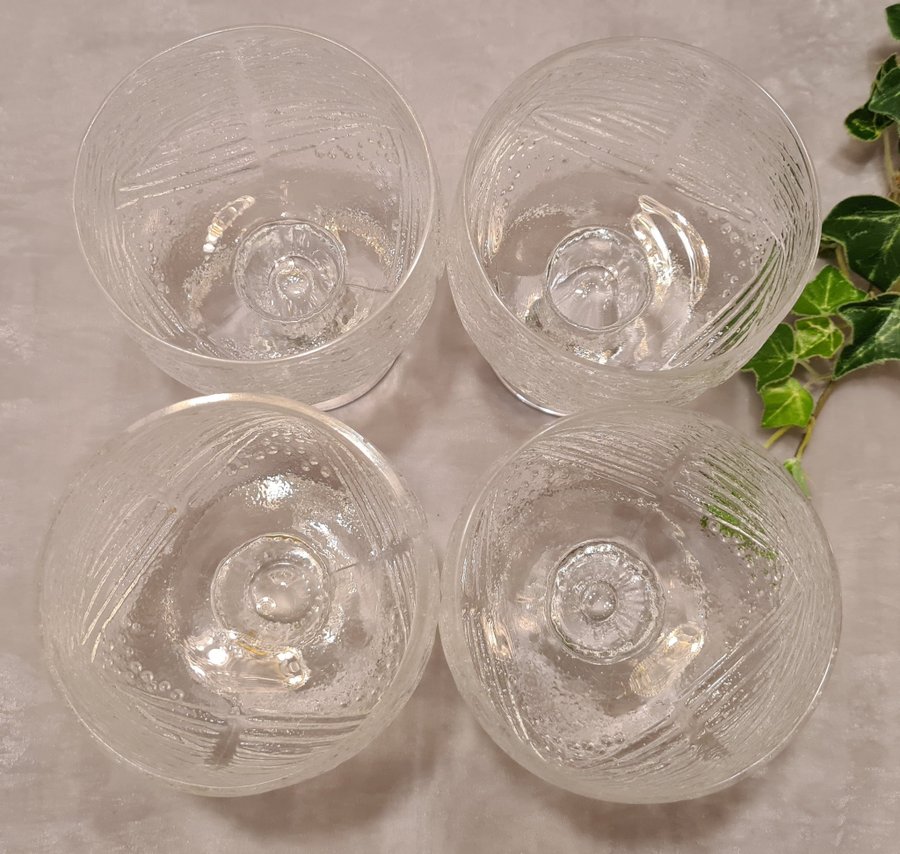 4st ÖLGLAS Vinglas Tallkrona Design: Bengt Edenfalk för Royal Krona H: 12 cm