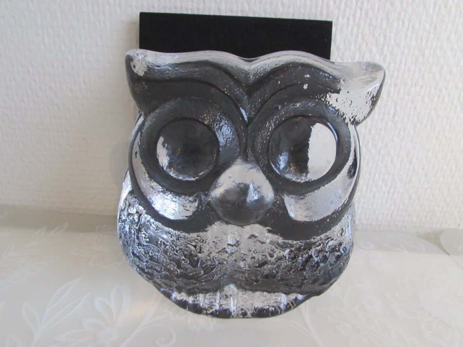 Brevpress djur dekoration klarglas design Lars Hellsten Skruf Sweden owl H 12 cm