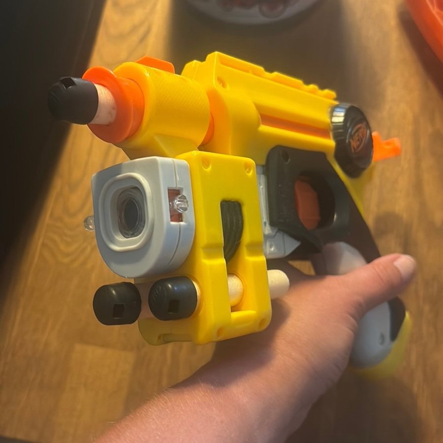 Nerf pistol med skott