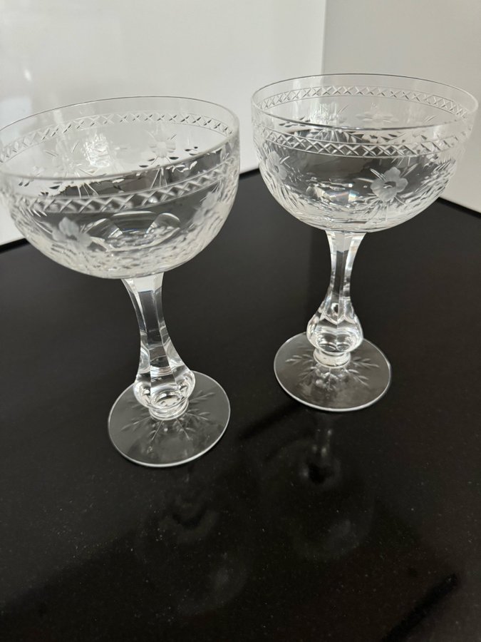 2st Champagneglas Kosta Boda ”Mac Guirland” Fritz Kallenberg