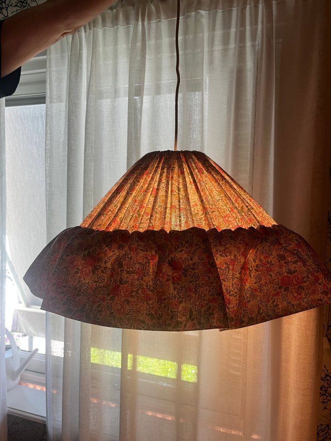 Taklampa Stina Carl Larsson lampa Lantlig Romantisk stil