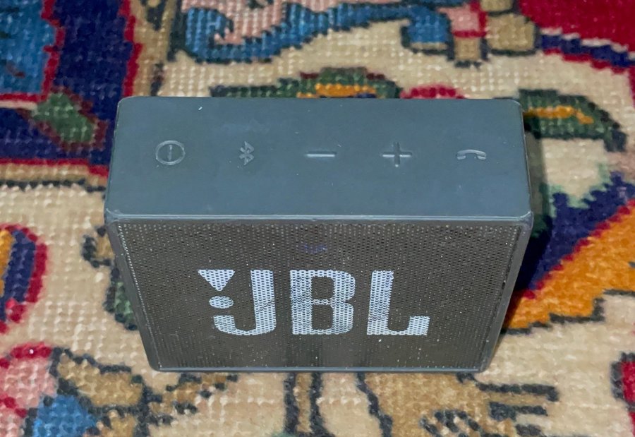 JBL Go bluetooth högtalare