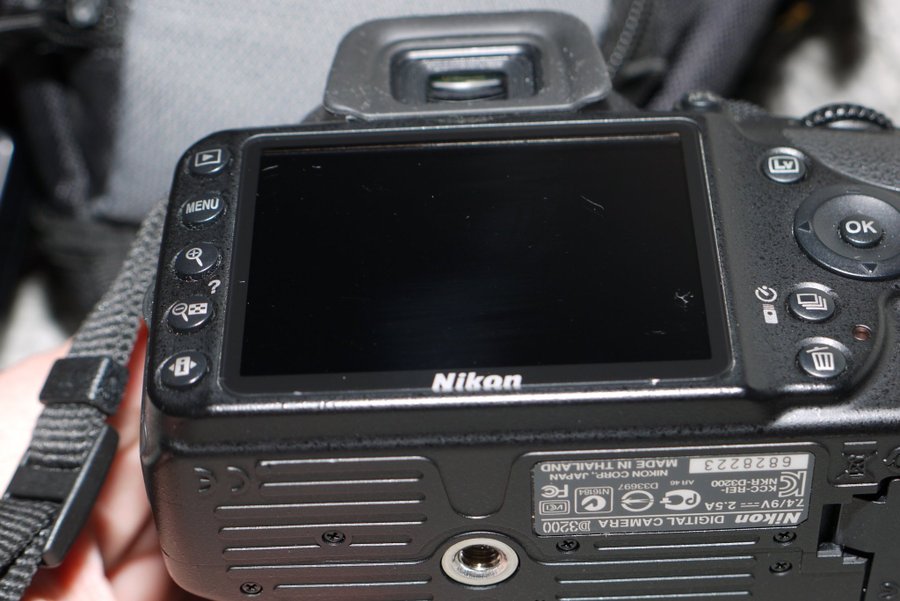 Nikon D3200 + Nikon 18-55mm+Nikon WU-1a