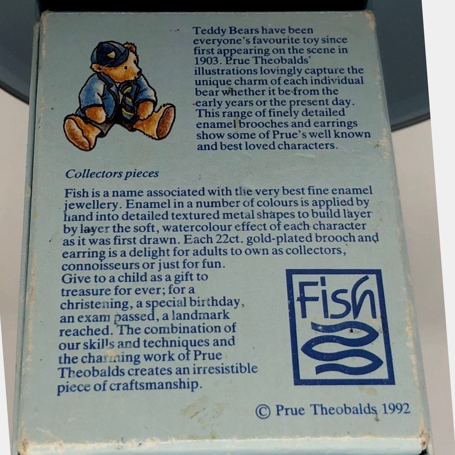 Äldre brosch detaljerat av fish 22ct guld förgylld emalj oanvänd teddybjörn
