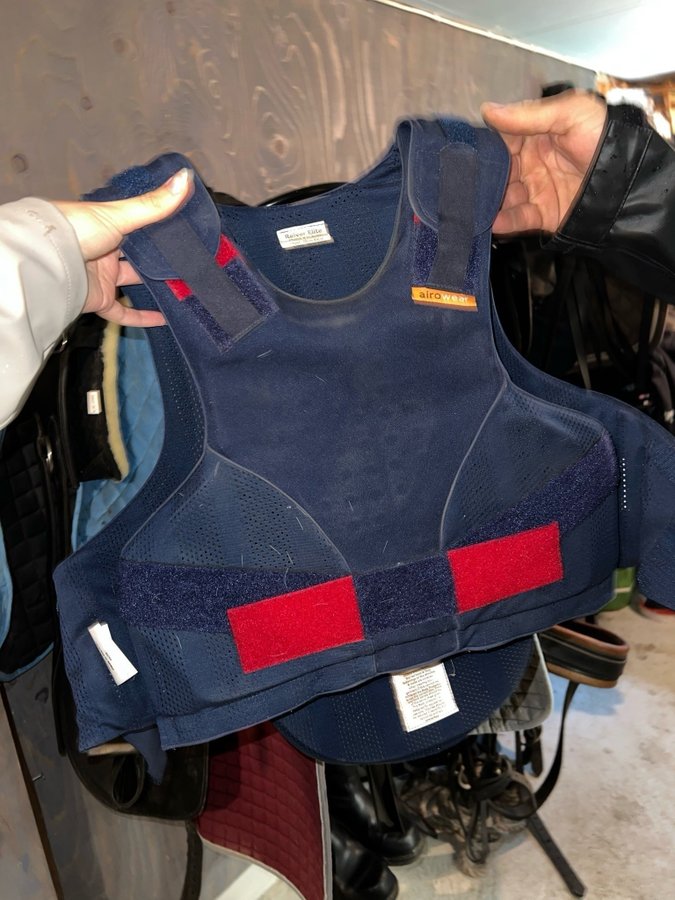 Airwear blå ridväst storlek CHILD X-LARGE VUXEN S