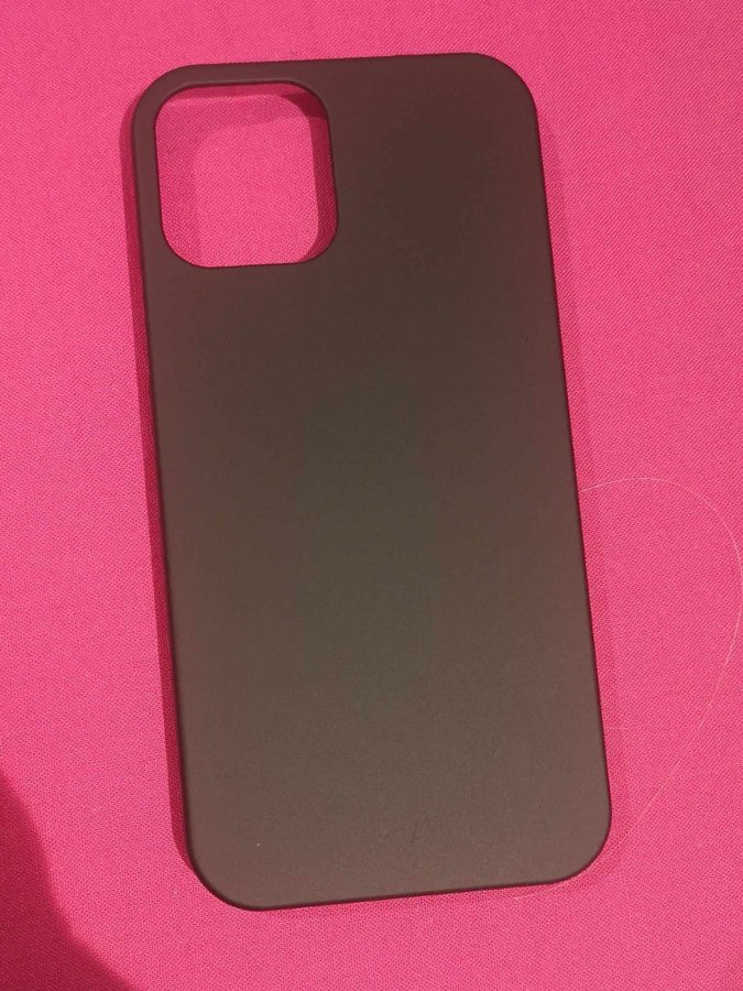 Snyggt svart matt skal karbon till iPhone 12 / iPhone 12 Pro