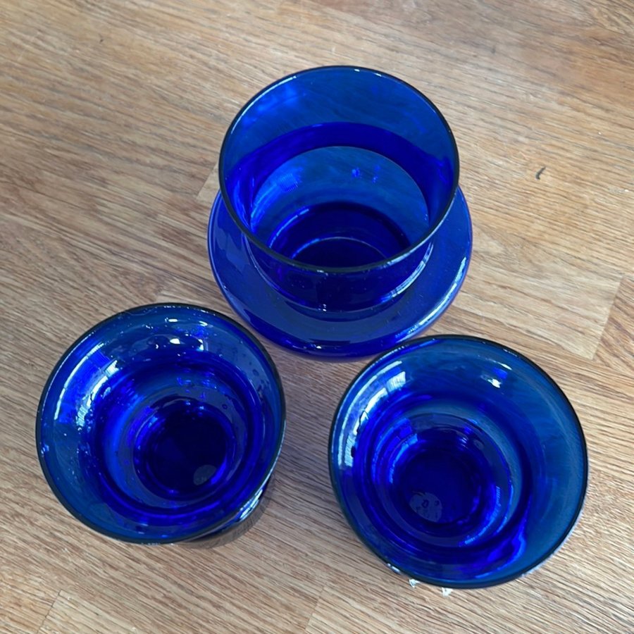 Lindshammars glasbruk 3 st koboltblåa vaser/ljuslyktor Christer Sjögren