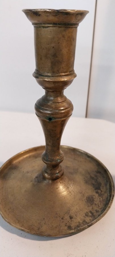 Antika ljusstakar mässing brons? 1700-tal