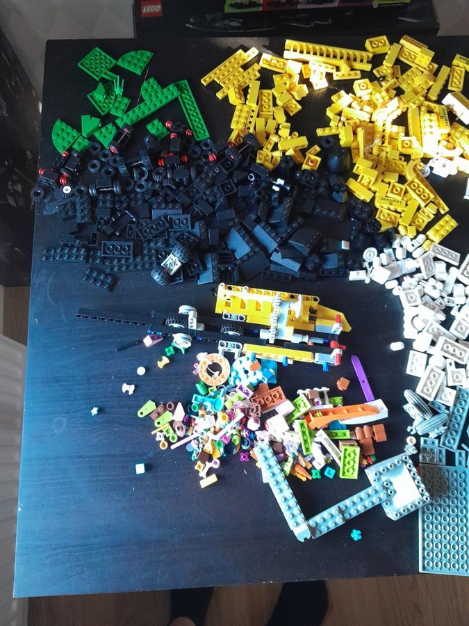 Lego blandat äldre och nyare