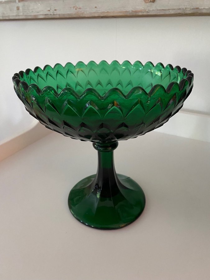 Skål på fot Glimma glasbruk retro grön pressglas