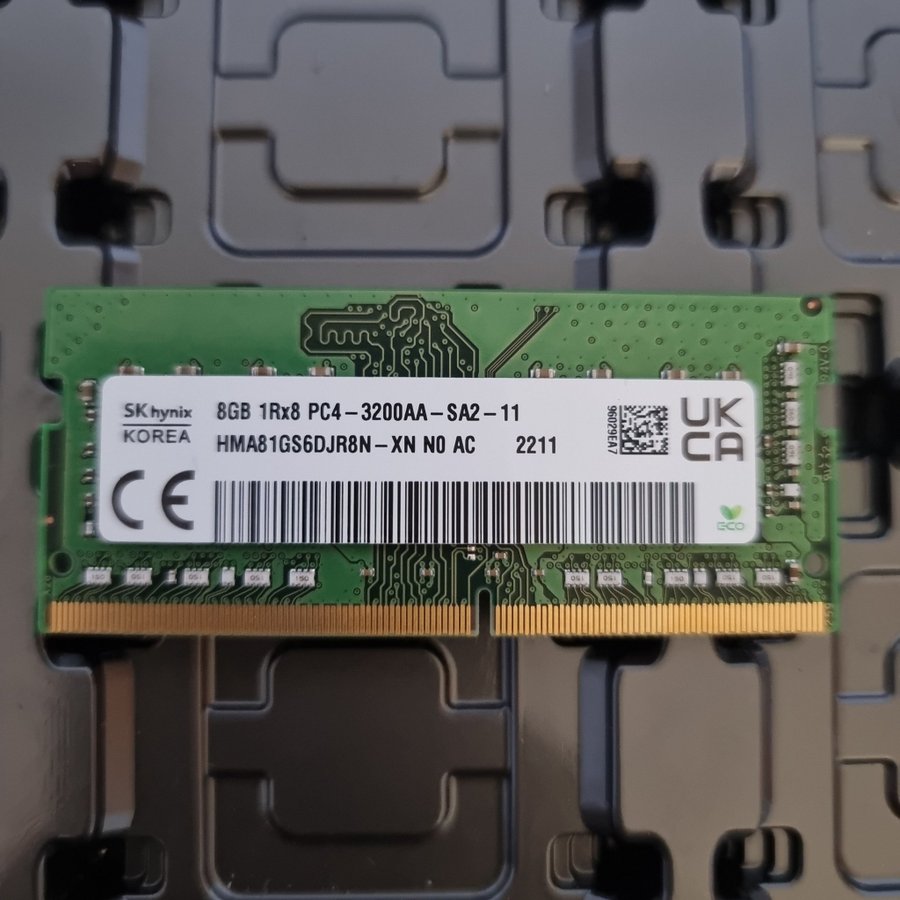 SK Hynix 8GB 1RX8 PC4-3200AA-SA2-11 HMA81GS6DJR8N-XN NO AD laptop memory
