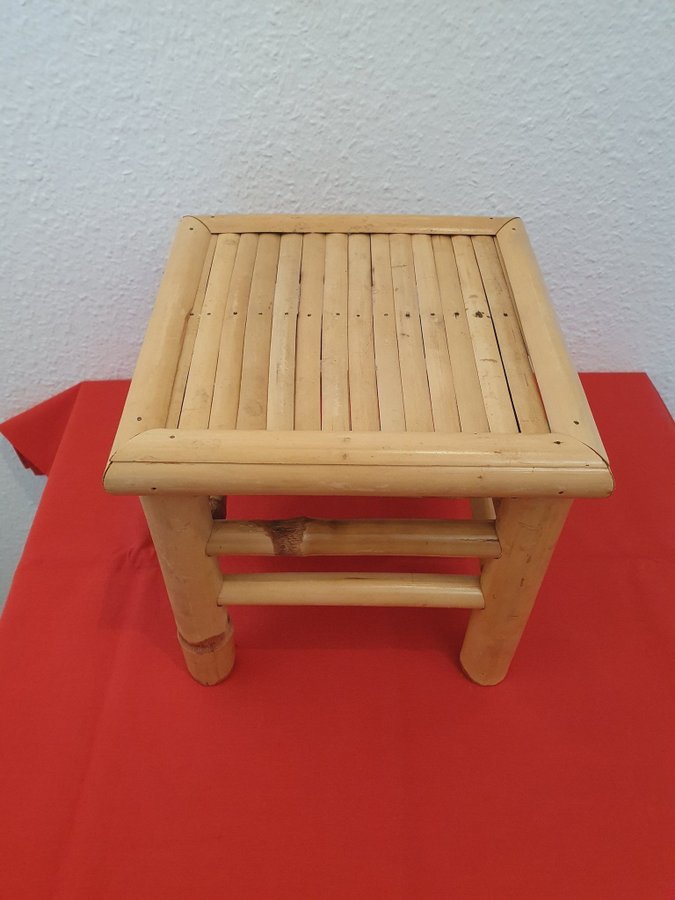 Retro Vintage Piedestal Blombord Mini Stol i Rotting Bambu
