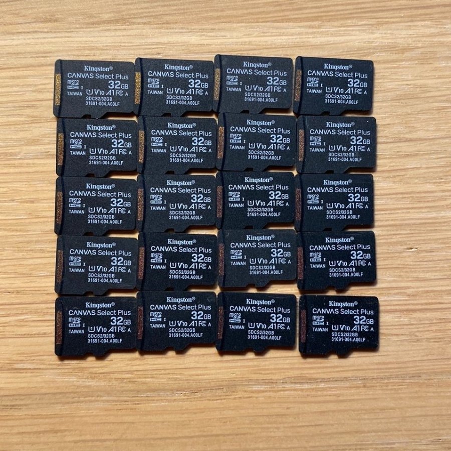 20st Kingston Canvas Select Plus 32GB MicroSD-kort