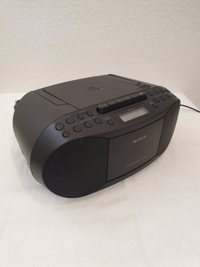 Sony CFDS70 CD / Radio / Kassett spelare Bärbar Radio Defekt objekt