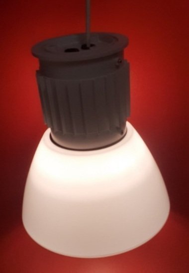 Glashütte Limburg opal lampa 7441 150 w konst munblåst opalglas industrilampa