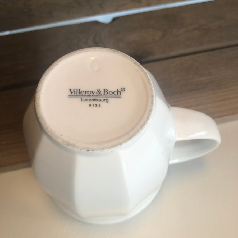 Villeroy  Boch vit kaffemugg Temugg Kopp med öra