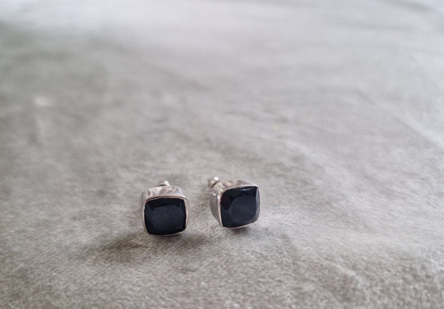 Silverörhängen 925 silver örhängen studs onyx