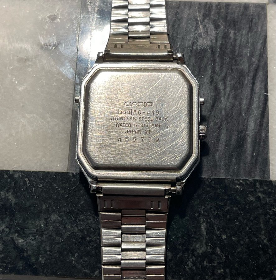 Casio Quartz Water resist (double dial)