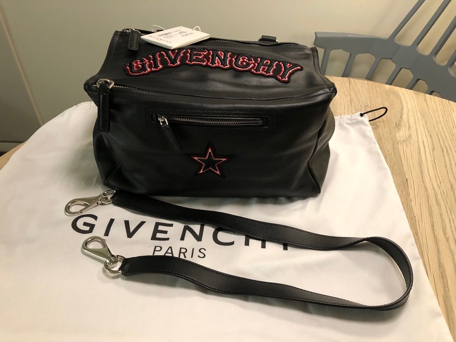 GIVENCHY PANDORA MEDIUM BAG VÄSKA