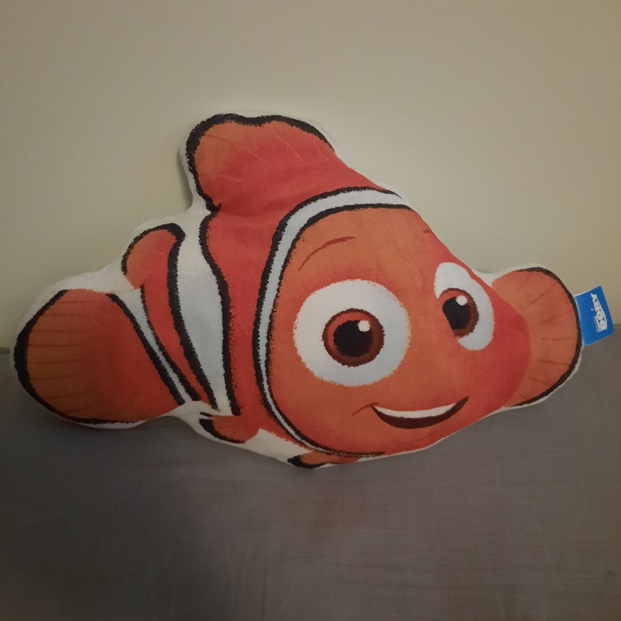 Disney Pixar Finding Dory Nemo Fish Plush Stuffed Animal Toy Cushion Toyworld