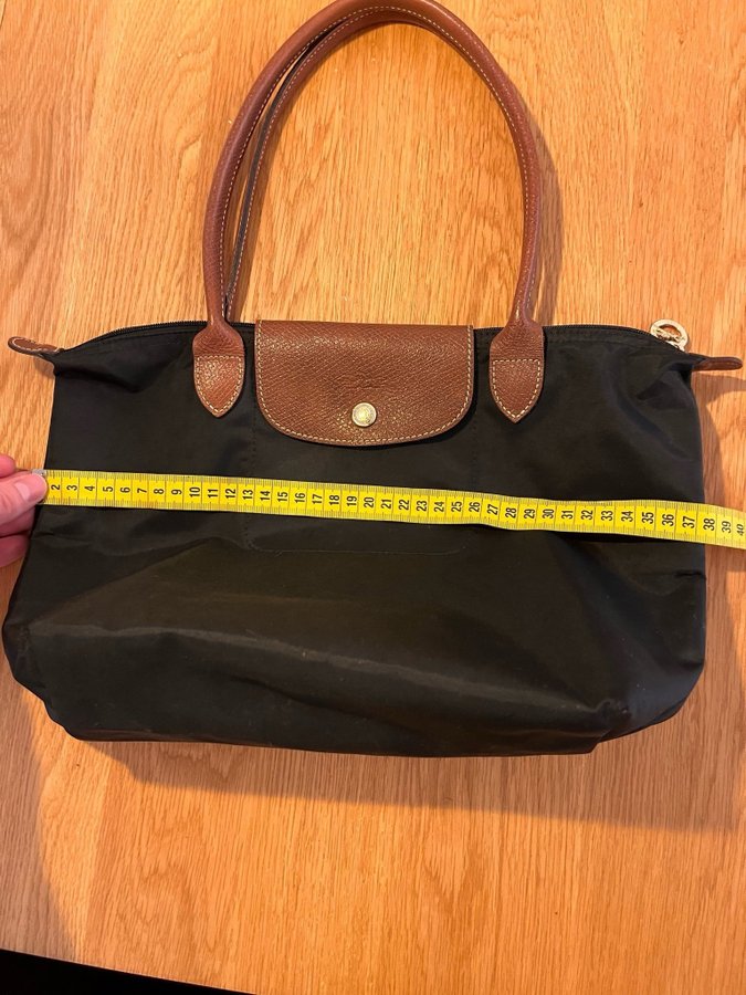 Longchamp väska utrop 1KR