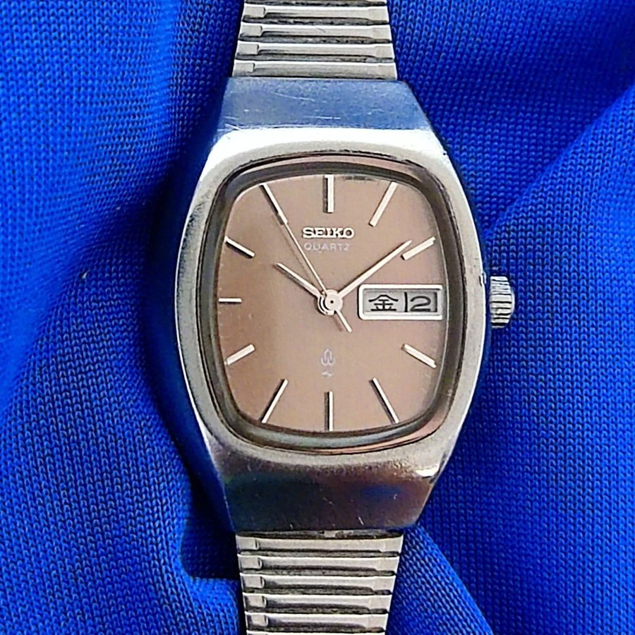 Seiko Quartz king 1976 vintage rare JP/EN calendar