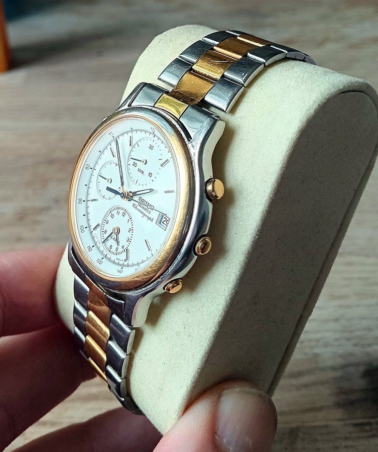 Seiko Quartz Cronograpf 1990-Tal Nytt Batteri 37mm Ø Stålarmband Allt Fungerar!