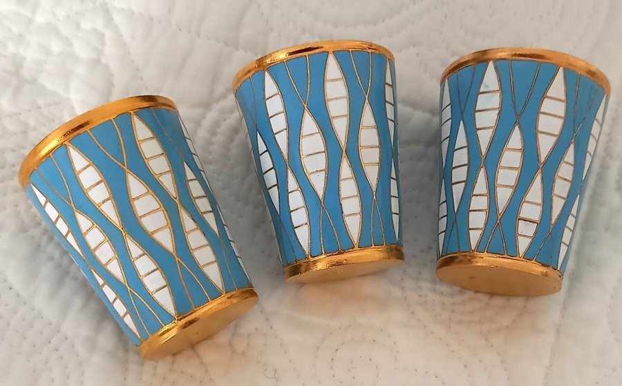 3 Rare Russian Gilded Vodka Cups / ryska retro vodkakoppar shotglas 1970-tal