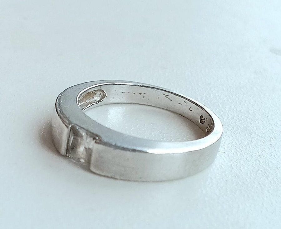 Mycket Vacker Ring Sterling Silver Med Bergskristall 16½mm Ø 314 GRAM!