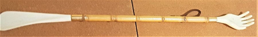 Vintage Skohorn Bamboo Back Scratcher - Hand - Retro - 54 cm