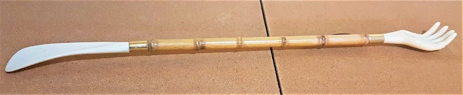 Vintage Skohorn Bamboo Back Scratcher - Hand - Retro - 54 cm