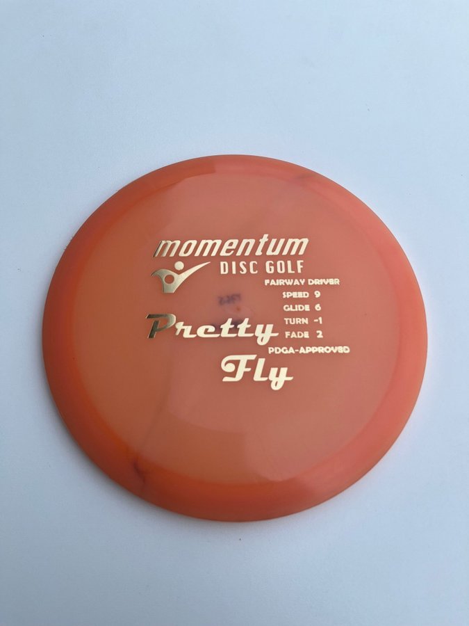 Momentum discgolf Pretty fly