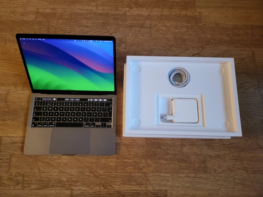 MacBook Pro M1 8-cores Space Gray (2020) RAM 16GB 512GB -inköpt 4 oktober 2021