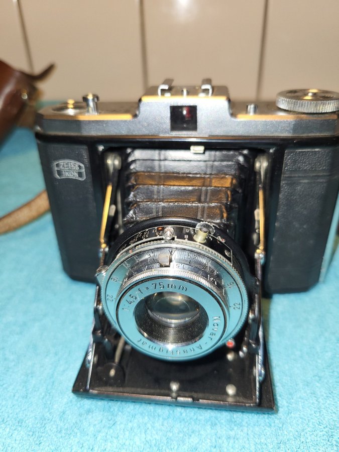 Zeiss Ikon Pronto Novar Anastigmat