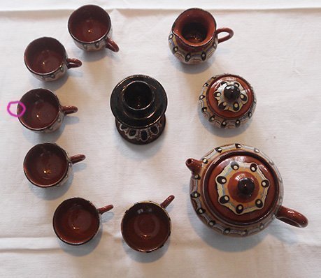 Keramikset litet format Troyan Bulgrian pottery elva delar vintage hantverk
